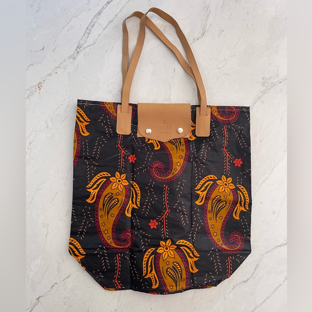 Vibrant LULEA KENYA Foldable Black & Gold Cotton/Leather Tote Bag NWOT